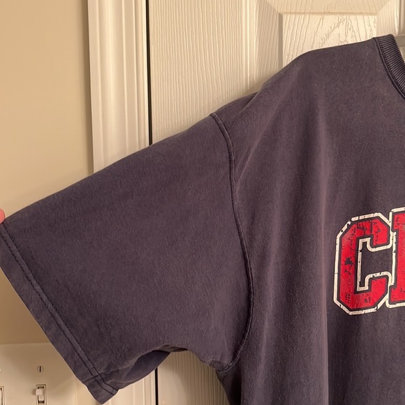 CROCS Gray Short Sleeve T-shirt Red Logo Men’s Size 2XL - Picture 4 of 6